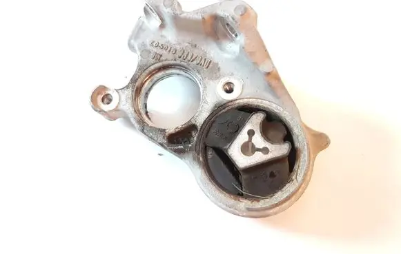 Citroen C4 II Driveshaft support bearing bracket 9684500180