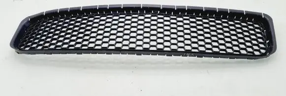 Volkswagen Touareg I Front bumper lower grill 7L6853678F
