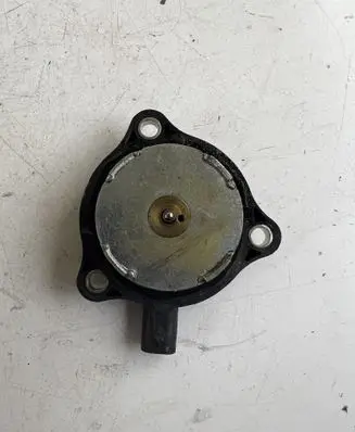 Dodge RAM 1500 DS Camshaft vanos timing valve 05184101AG 05184101A 05184101