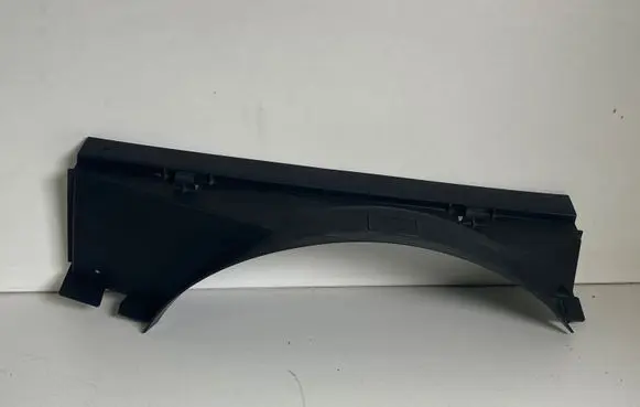 Land Rover Discovery 4 - LR4 Intercooler air guide/duct channel AH228K618AA