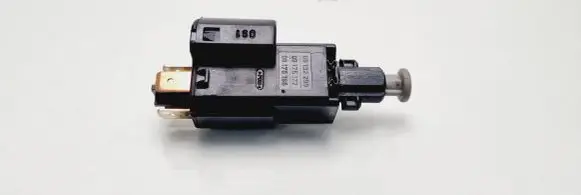 Opel Zafira A Brake pedal sensor switch 09132299 09175172 09175185