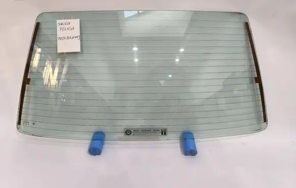 Skoda Felicia I Rear windscreen/windshield window 7806BGNH1J