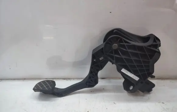 Audi A3 S3 A3 Sportback 8P Clutch pedal 1K2721059DL