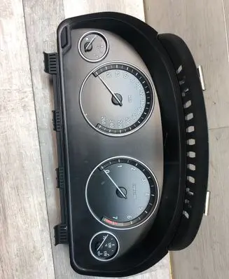 BMW 5 F10 F11 Speedometer (instrument cluster) 25811511 9227607 2000026661