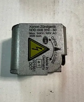 Audi A6 S6 C6 4F Xenon control unit/module 5DD00831950