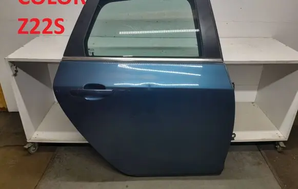 Opel Astra J Rear door Z22S