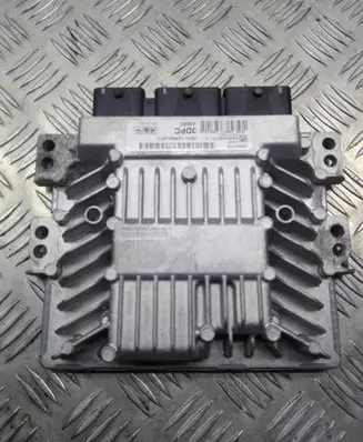 Ford Focus Engine control unit/module 7M5112A650APC 5WS40607CT