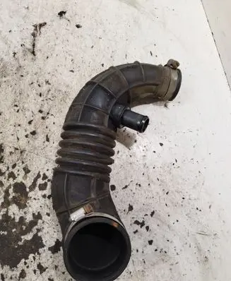 Suzuki XL7 I Air intake hose/pipe