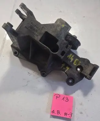 Audi A4 S4 B5 8D Generator/alternator bracket 038903143AE