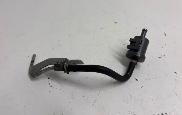 Nissan X-Trail T32 Fuel filter 