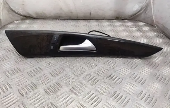 Mercedes-Benz CLS C218 X218 Front door card panel trim A2187205880