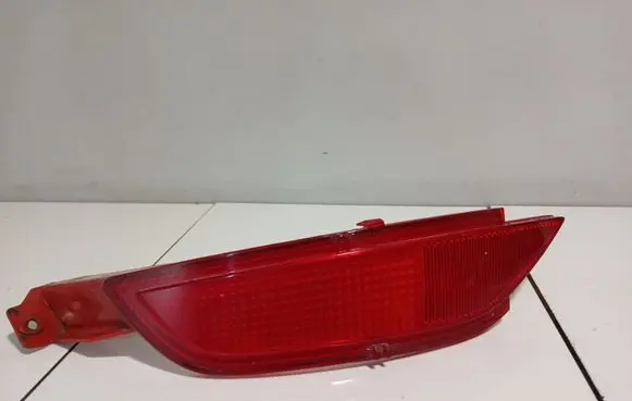 Ford Fiesta Rear tail light reflector 8A6117E847AB