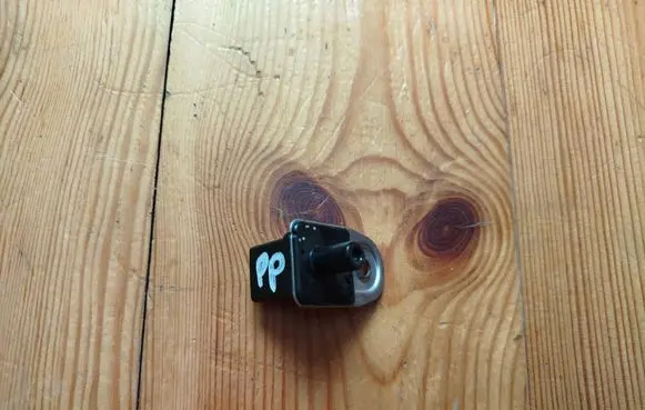 Nissan Micra Front door sensor 