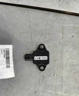 Tesla Model S Airbag deployment crash/impact sensor 100527500A