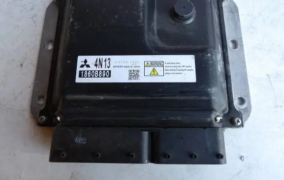 Citroen C4 Aircross Engine control unit/module 1860B890 2757001822