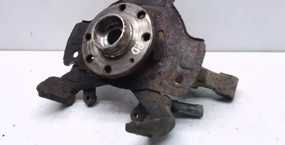 Opel Astra G Front wheel hub