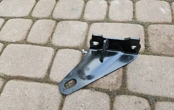 Toyota Highlander XU70 Rear differential/diff mount bracket 