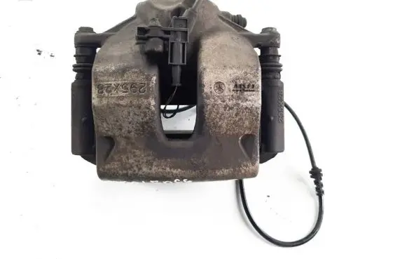 Mercedes-Benz E W212 Front brake caliper