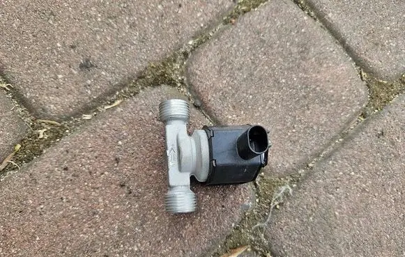 Opel Mokka B Air conditioning (A/C) air dryer X10701 SOP06M057