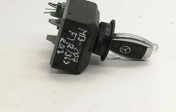 Mercedes-Benz E C207 W207 Ignition lock A2189053501