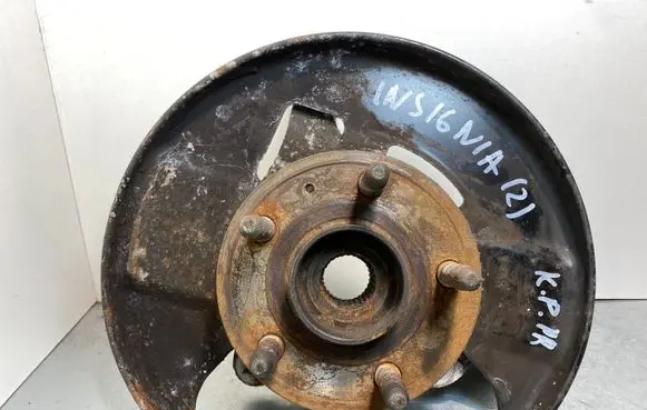 Opel Insignia A Front wheel hub