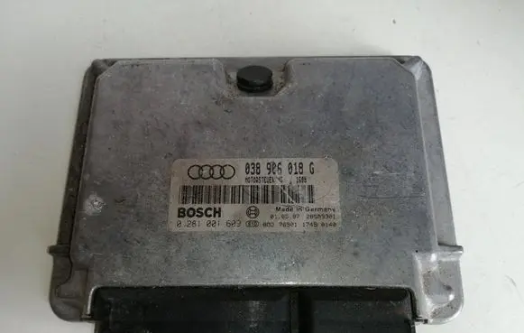 Audi A6 S6 C5 4B Engine control unit/module 038906018G 0281001609