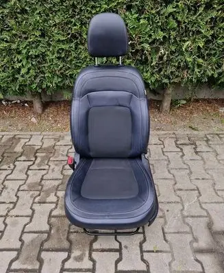 KIA Sportage Front driver seat 