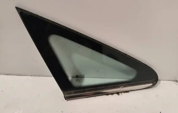 Opel Zafira B Front triangle window/glass DOT24AS2M19 E000255 43R007951