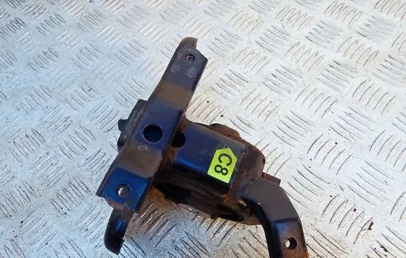 Toyota Auris E180 Engine mount bracket AVA4908