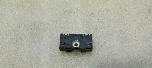 Audi A3 S3 8V Aerial antenna switch 8T8035570