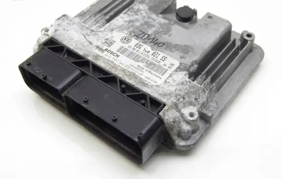 Skoda Octavia Mk2 (1Z) Engine control unit/module 03G906021SS