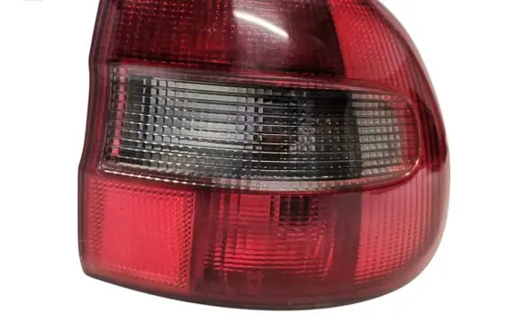 Volvo S40, V40 Rear/tail lights 30801925 3345729