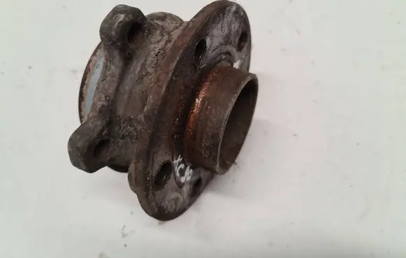 Volvo XC90 Rear wheel bearing hub 