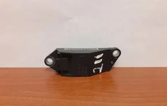 Mercedes-Benz E W211 Airbag deployment crash/impact sensor A0018209326 4088