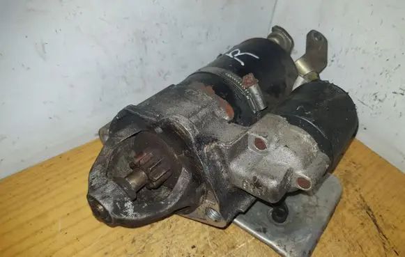 Audi A4 S4 B6 8E 8H Starter motor