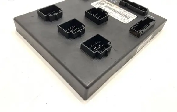 Audi A4 S4 B8 8K Other control units/modules 8K0907063DD