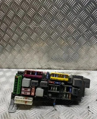 Mercedes-Benz E W212 Fuse module 2129004201
