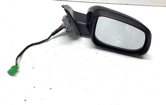 Volvo S60 Front door electric wing mirror 3304808