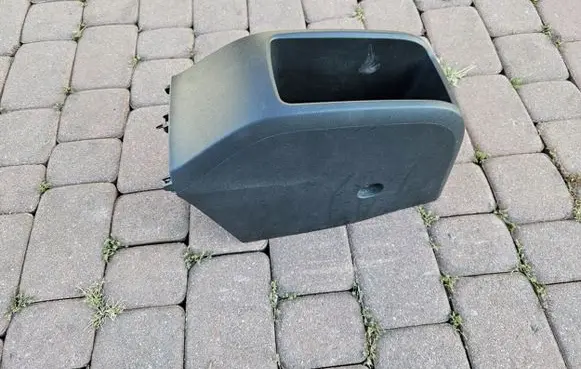 Other center console (tunnel) element