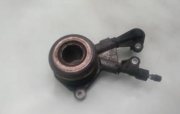Mercedes-Benz Vito Viano W638 clutch release bearing A0002541808