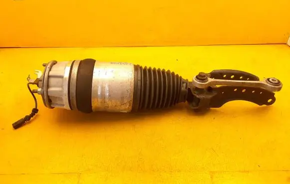 Porsche Cayenne (92A) Air suspension front shock absorber 7P5616040N