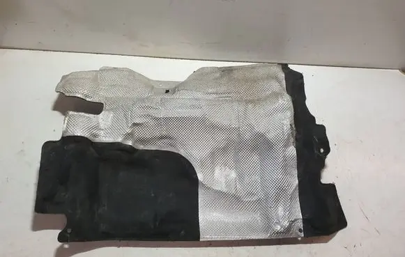 Volvo XC60 Heat shield in engine bay 31420245 J613A 0094446