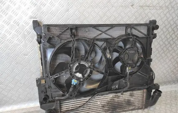 Opel Vivaro Intercooler radiator 144962019R 921008178R 214818795R