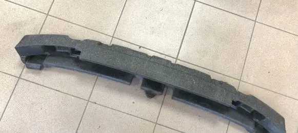 Front bumper foam support bar