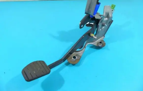 Renault Captur Pedal assembly 01121630 IMPRK1231114