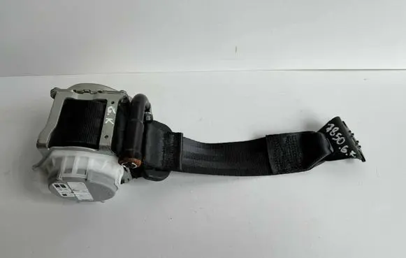 Seat Arona Rear seatbelt 6F0857805F