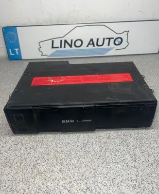 BMW 5 E39 CD/DVD changer 65128361584