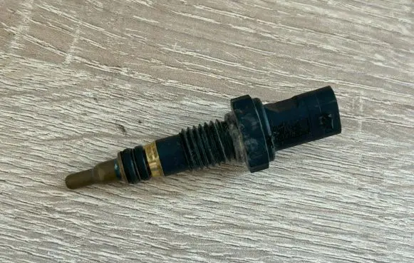 Coolant temperature sensor