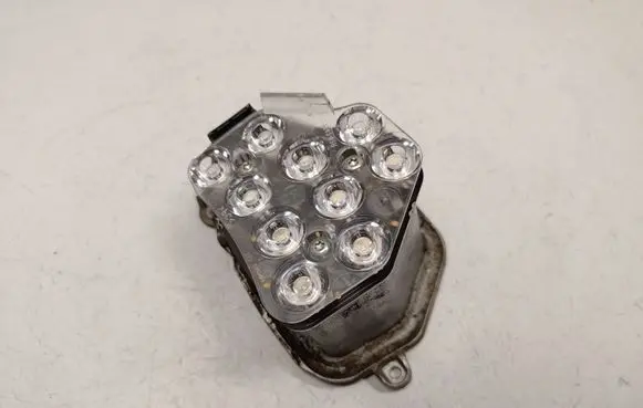 Front indicator light
