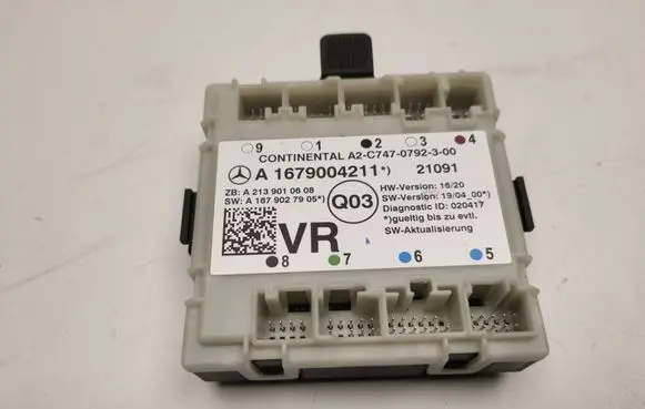 Mercedes-Benz EQC Door control unit/module A1679004211